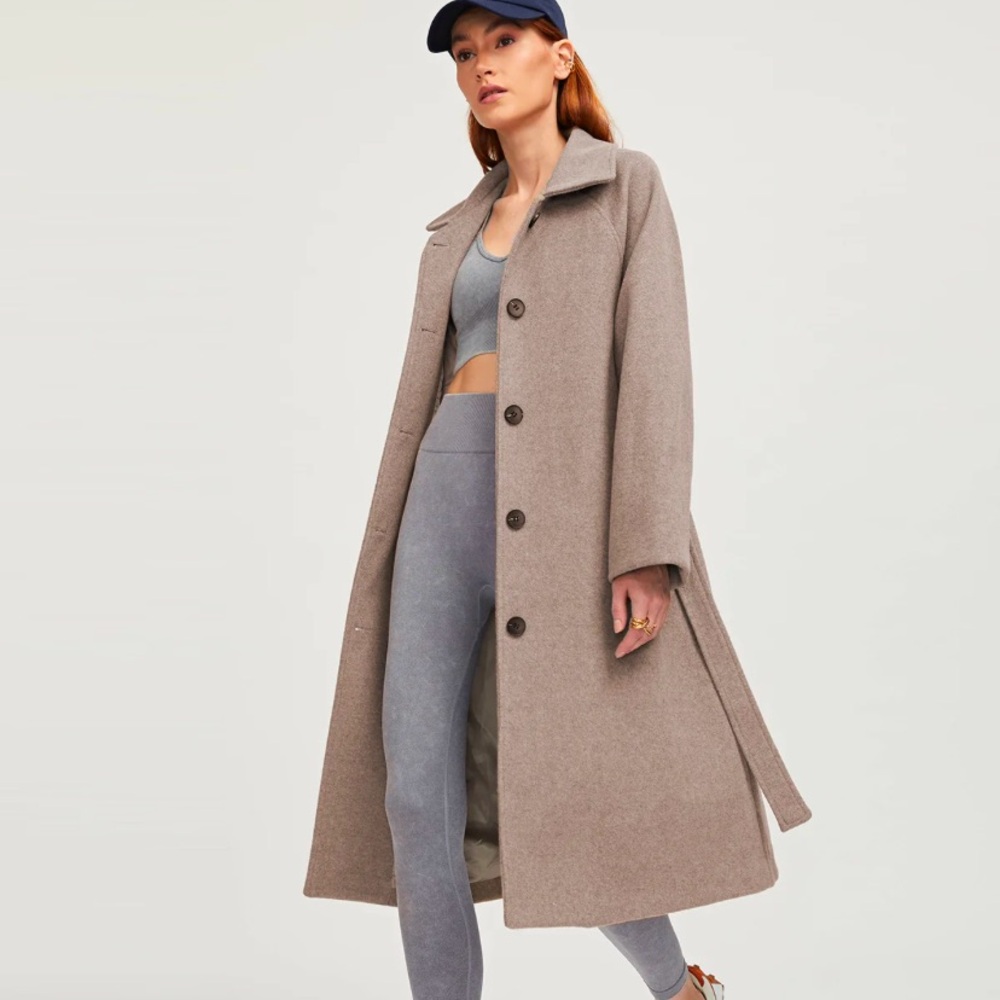 NWT Wool coat, trending Mushroom color